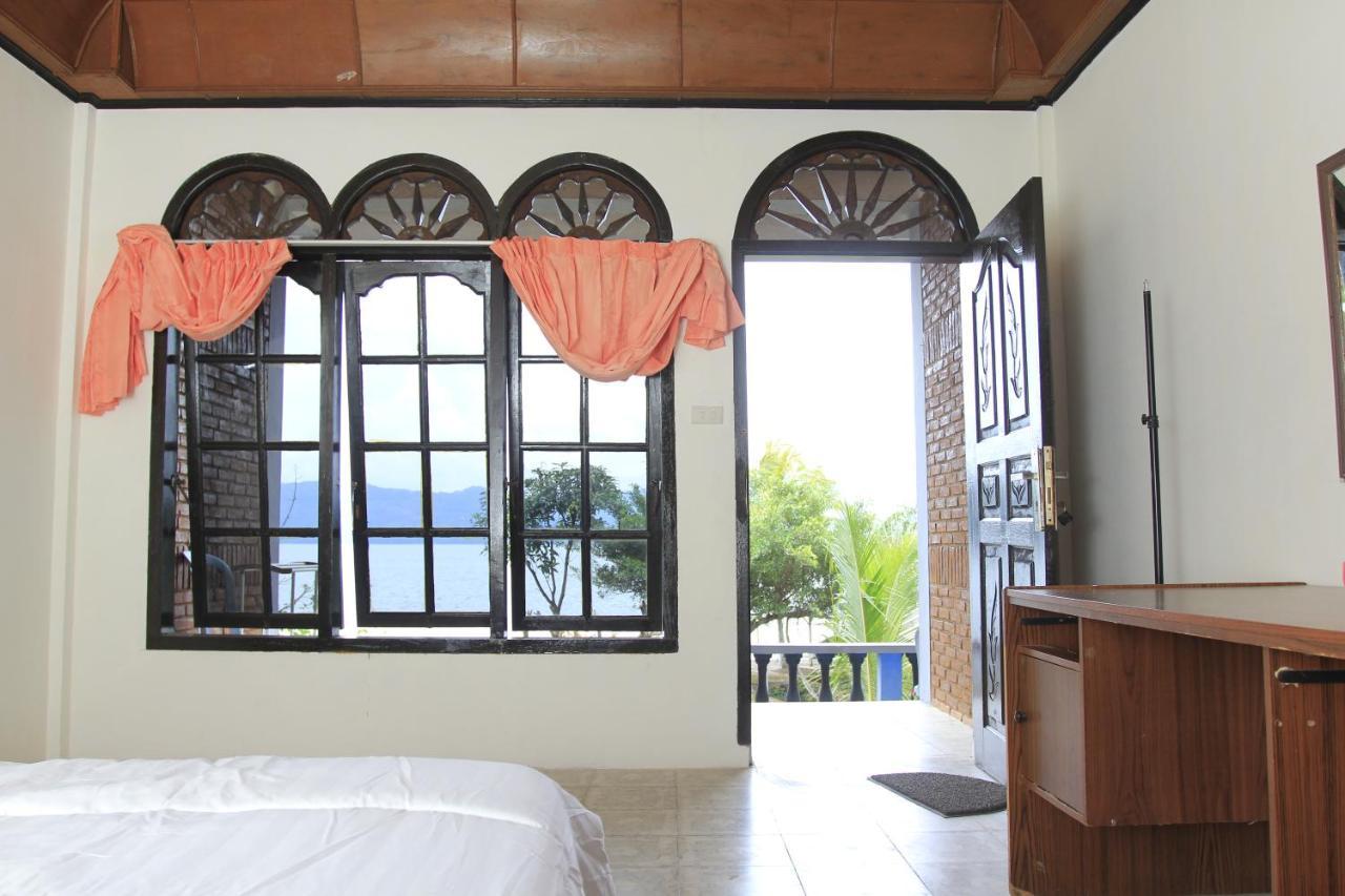 Sony Cottage Samosir Island Exterior foto